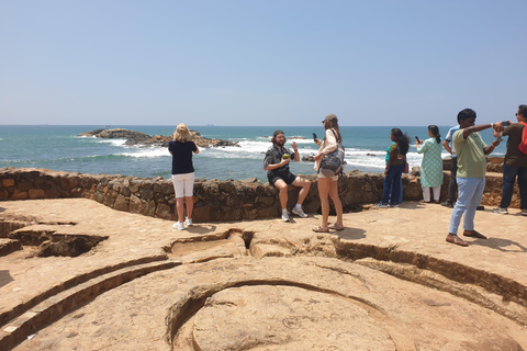 Galle Fort: Walk Through 400 Years of Sparking Stories