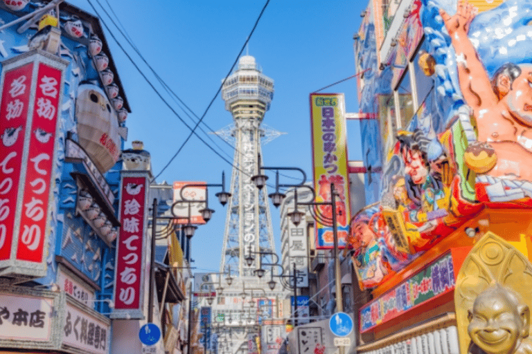 Shinsekai i Harukas: wycieczka po retro uliczkach i lokalnych przekąskachShinsekai i Harukas: wycieczka po retro ulicach i lokalnych smakołykach