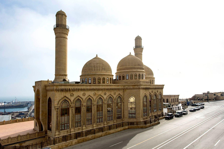 Baku: Intensive 3-Day Sightseeing Tour of Azerbaijan