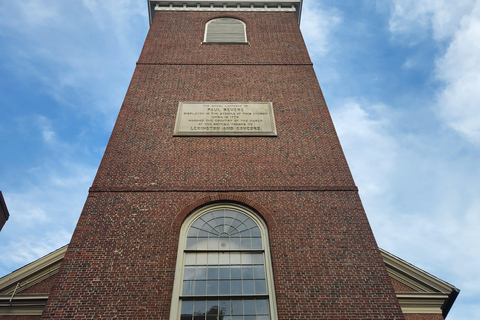 Von Boston aus: Spooky Salem Tour mit Transport und Führung