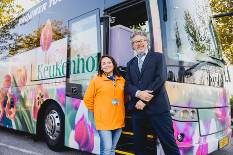 From Amsterdam: Tulip Experience and Tulip Fields Tour 4-hour tour Tulip Experience