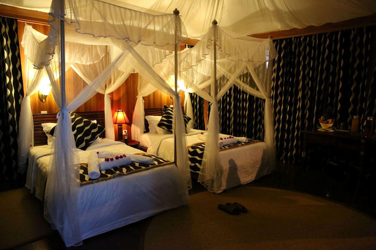 Privé-safari met overnachting naar Masai MaraOvernachting privésafari naar Masai Mara luxe accommodatie