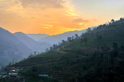 Kathmandu: Nagarkot Sonnenaufgang: Wanderung Nagarkot - Changunarayan