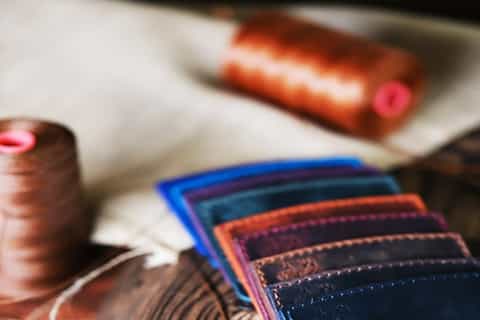 Make Your Own Leather Card Holder in Ubud - Image 3