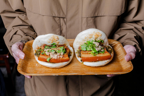 Taipei Tastes Food Tour with 12+ Tastings