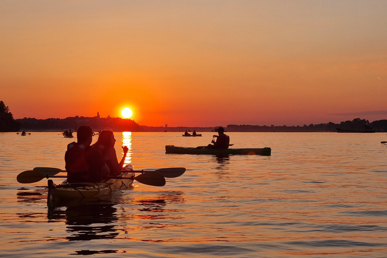 Belgrade: Sunset Kayak Tour