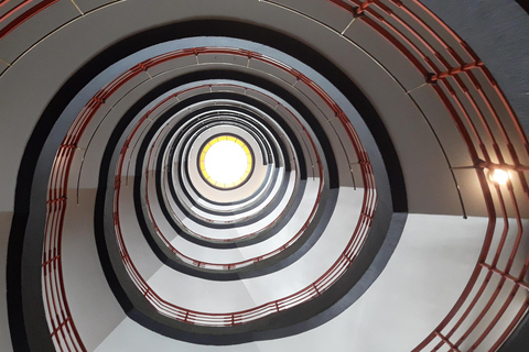 Hamburg: Old Elbe Tunnel & Harbor History Walking Tour