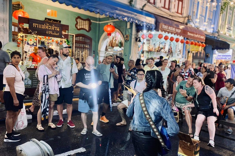 Tour della vita notturna di Phuket: avventura tra i bar e i club VIP di PatongTour della vita notturna di Phuket: tour dei bar e dei club con ingresso gratuito