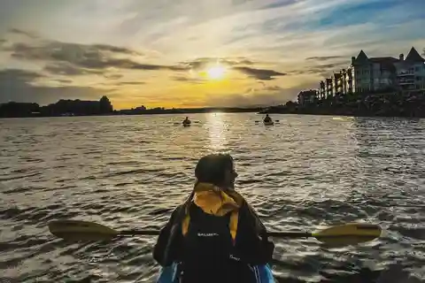 Victoria: Passeio de caiaque ao pôr do sol