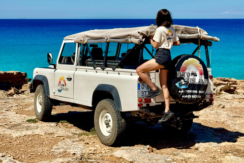 Formentera: Hidden Spots Tour in Land Rover Defender Formentera: Hidden Spots Tour in a Land Rover Defender
