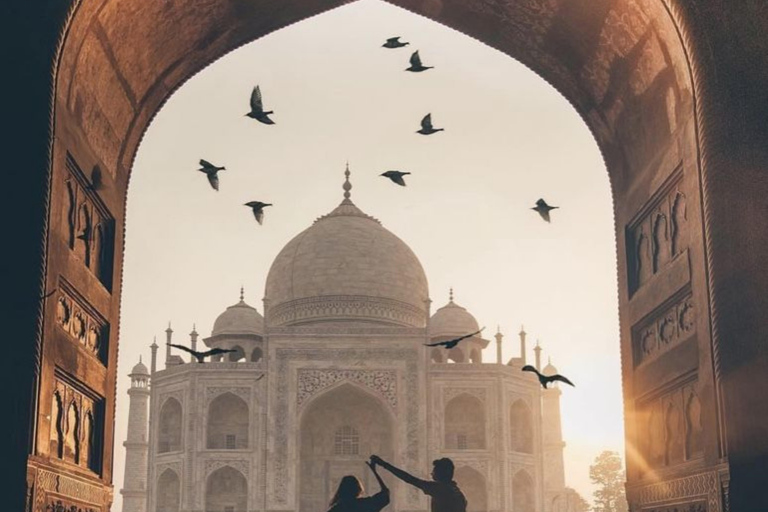 Agra: Evening Guided Tour with Sunset View of the Taj Mahal Agra: Evening Tour with Sunset View of the Taj Mahal