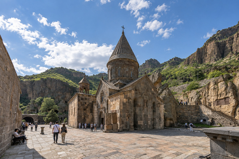 From Yerevan: Garni & Geghard with Lavash Baking Experience
