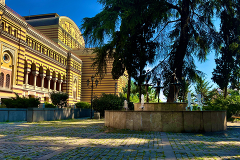 Tbilisi: Oude &amp; Nieuwe Stad Rondleiding met gids met 15 proeverijen &amp; wijn