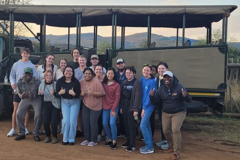 Cape Town: West Coast San Cultural Tour, entry fees & Meal