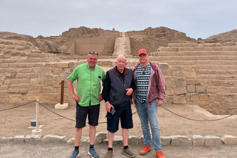 Lima: Private Tour of Barranco, La Herradura, and the Pachacámac Sanctuary