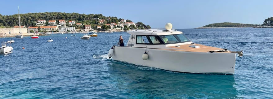 Au départ de Split : tour en bateau des 5 îles et de la grotte bleue