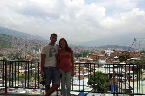Medellin: Guided Tour with a Local and Car Transportation