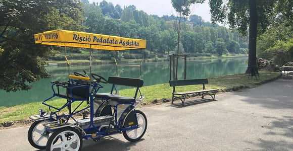 Turin: Parco del Valentino Rickshaw Tour