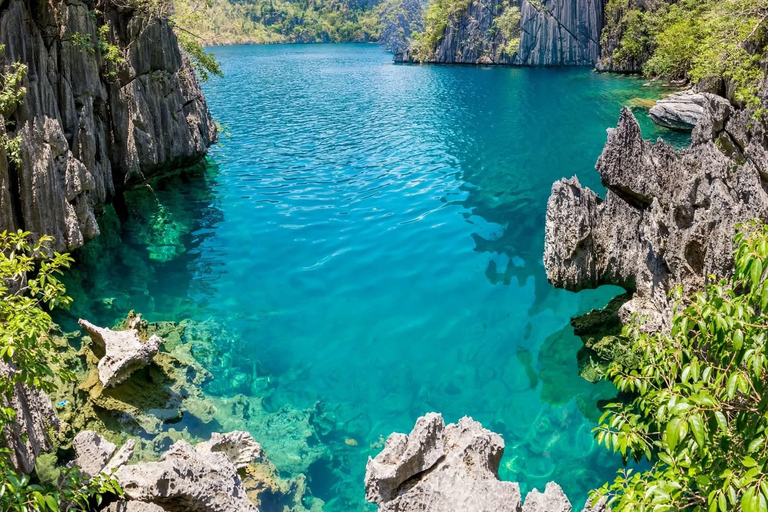 Coron: Best 6-in-1 Tour with Kayangan & Twin Lagoon