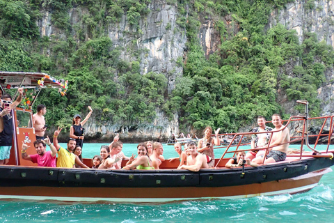 Koh Phi Phi : Passeio de barco pirata com snorkeling e caiaque