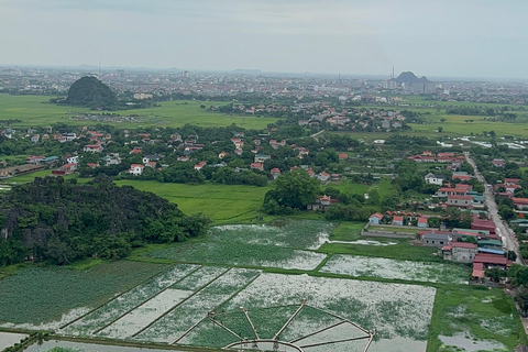 Ninh Binh: Hoa Lu, Tam Coc, Fietsen Groepstour vanuit Hanoi