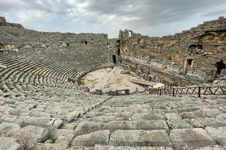 Antalya: Perge Ancient City Tour