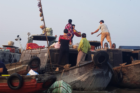 Excursão particular de meio dia - Mercado flutuante de Cái RăngExcursão particular de meio dia - Mercado flutuante de Cai Răng