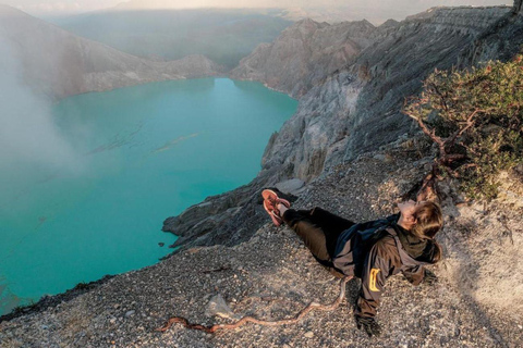 Ijen Crater: Blue Fire & Sunrise Tour from Java and Bali Start Banyuwangi