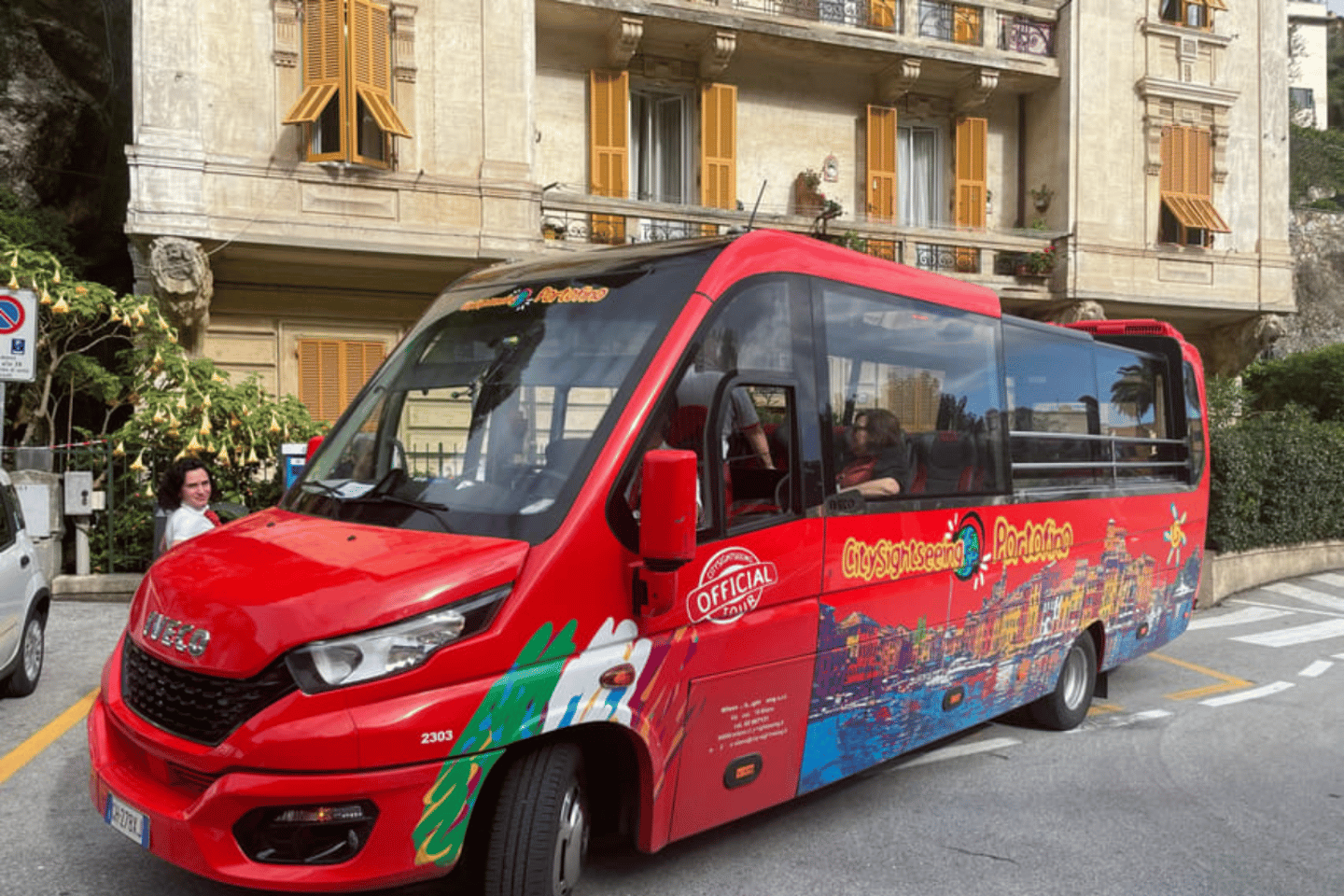 From Genova: Portofino Return Transfer by Open-Top Bus