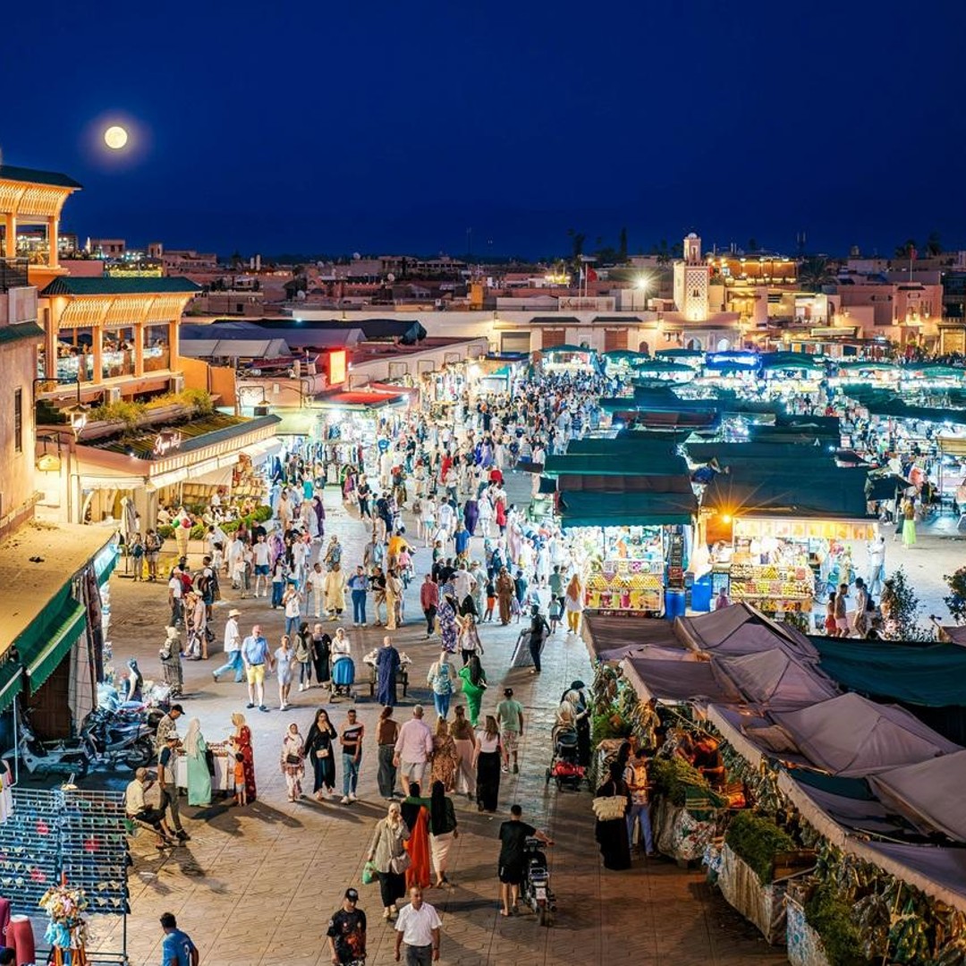 Marrakech : visite à pied guidée de la médina et du souk en soirée. - medina