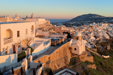 Santorini: 5-stündige Feinschmecker- und Getränketour mit lokalem Guide