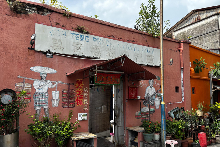 Beyond The Plate Food Tour: Penang’s People and Traditions