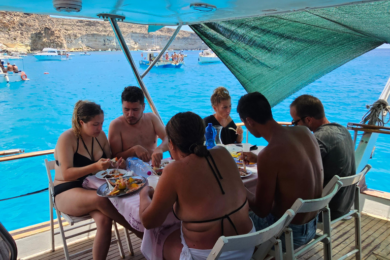 Lampedusa: Yacht excursion, swimming stops and typical lunch