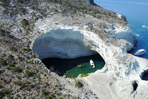 Milos: Half-Day Speedboat Cruise to Kleftiko with Snorkeling Shared Half-Day Speedboat Cruise with Snorkelling