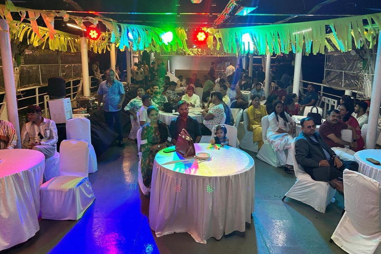 Goa: Party Dinner Cruise with Live Music and Entertainment