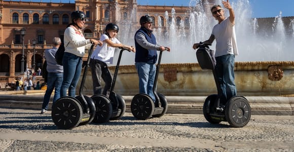 Sevilla: Segway-Tour mit Panoramablick gemeinsam oder privat