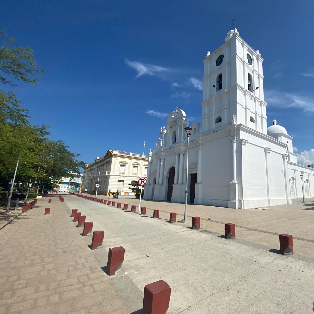 Colagem de mídia