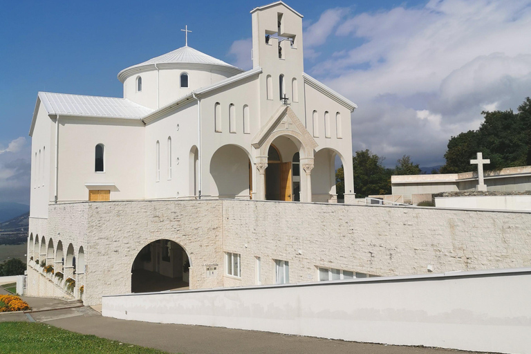 From Plitvice: Tour of Cerovac Caves & Nikola Tesla Museum