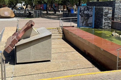 Johannesburg: Soweto Half-Day Guided Tour with Pickup