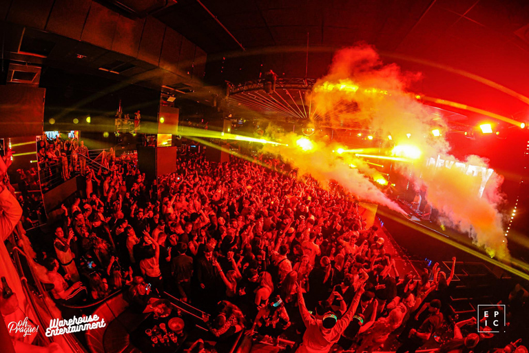 Prague Booze Cruise: Sunset, DJs & Epic Club