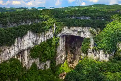 Chongqing:One-day Wulong HikeTrip(GeoPark+Fairy Mt)car incld