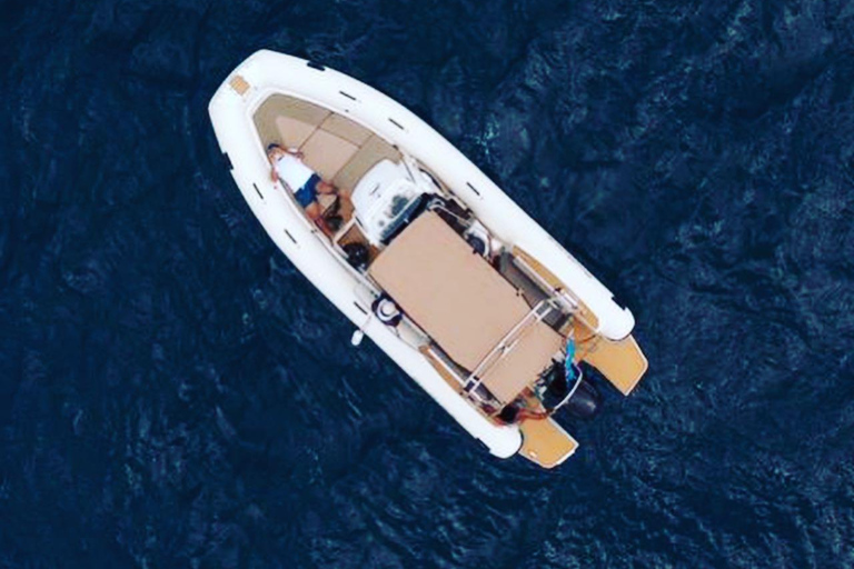 Tarrafal: rejs wycieczkowy do jaskiń Aguas Belas z nurkowaniem z rurką