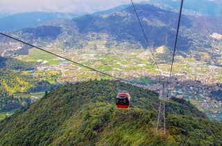 Kathmandu: Chandragiri Cable Car Halbtagestour