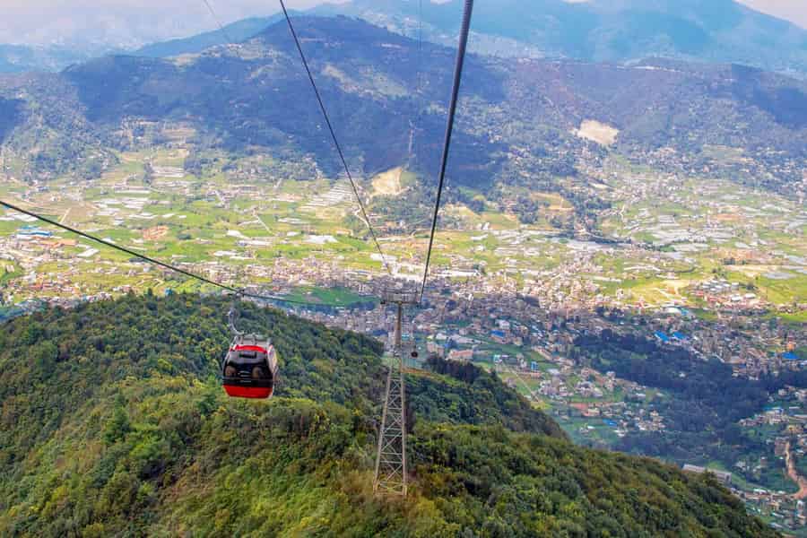 Kathmandu: Chandragiri Cable Car Halbtagestour. Foto: GetYourGuide