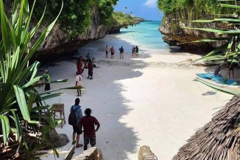 Zanzibar: Jozani Forest, Salaam Cave & Mtende Beach Tour Private Tour With Transfer But Entry Fees are not Included