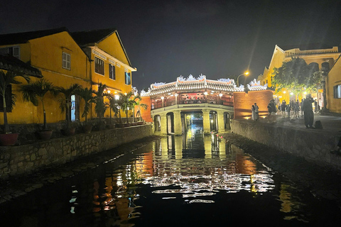 Hoi An: Giro in barca con le lanterne sul fiume Hoai