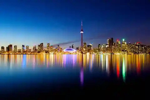 Toronto: Fuldmåne-sejlads på Lake Ontario