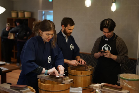 Kyoto: Japanese Knife Craft & Sharpening Workshop in Gion
