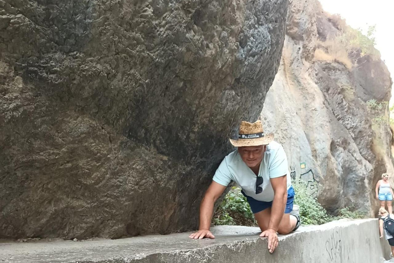 ANDALUCIA : EL PUENTE COLGANTE MÁS LARGO