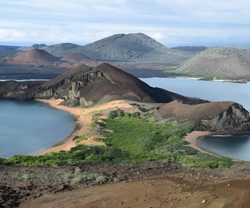 L'isola più fotografata dell'arcipelago: Bartolome Island e Sullivan Bay
